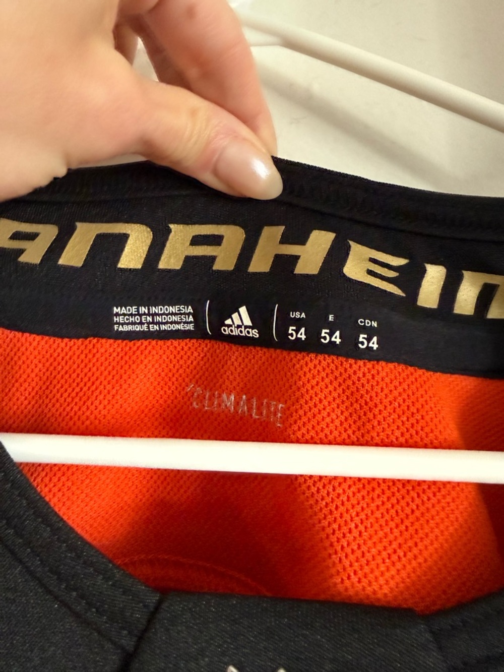 NHL Anaheim Ducks Orange and Black Hockey Jersey size 54 XL- NWOT - Picture 5 of 8